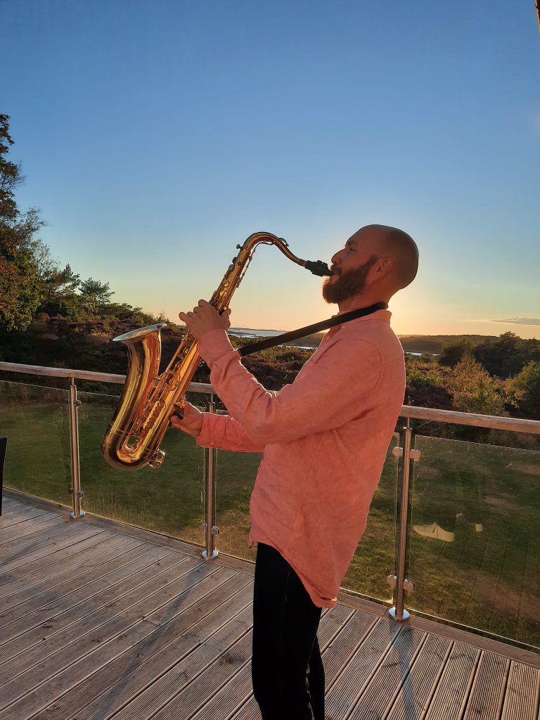 Saxofonist och DJ i Göteborg